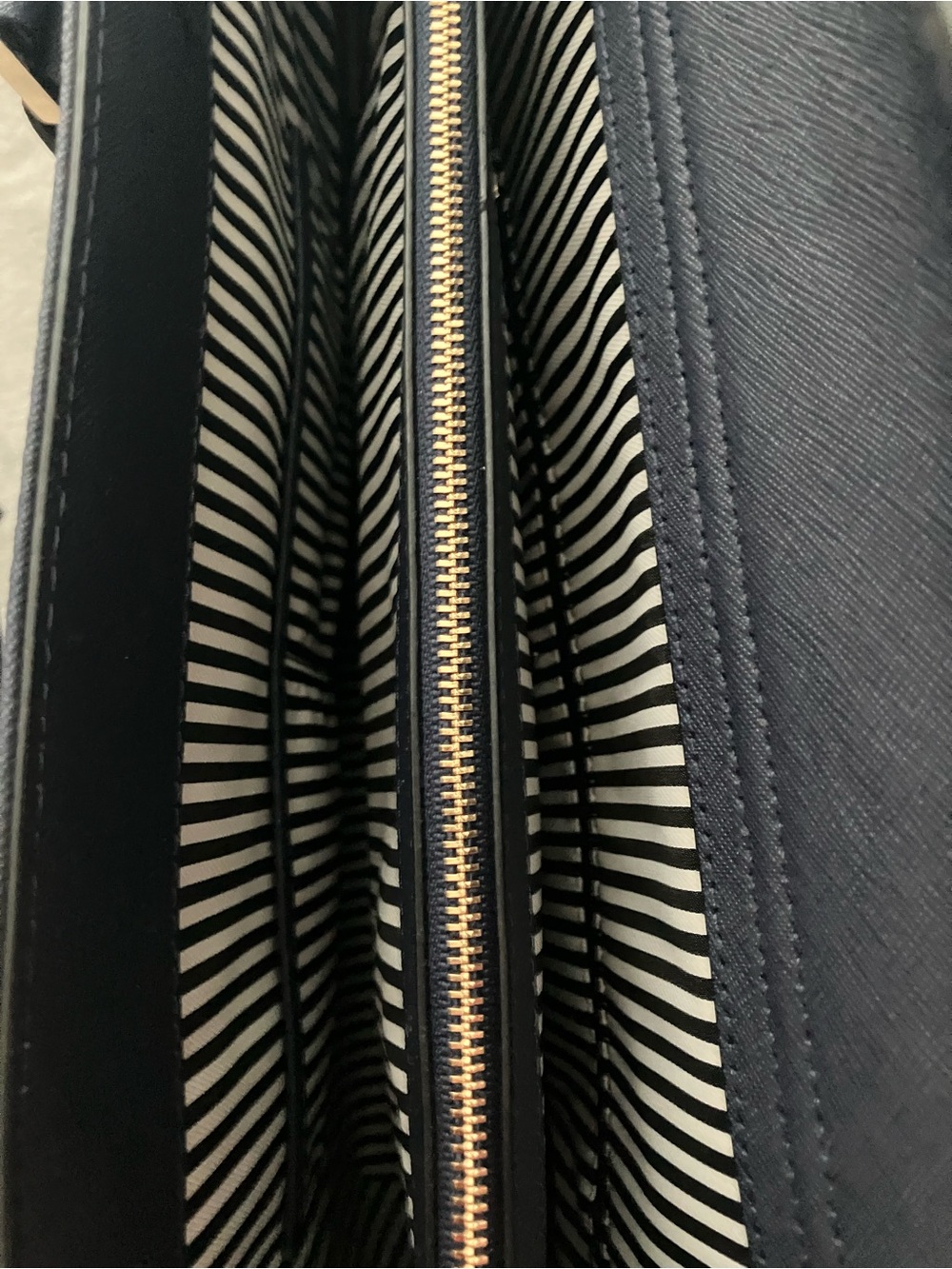 NWT Kate Spade Cameron Street Zooey Tote Bag - Picture 4 of 11